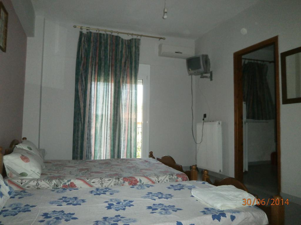 Ioannis Avrades Apartments Agiakampos  Room photo